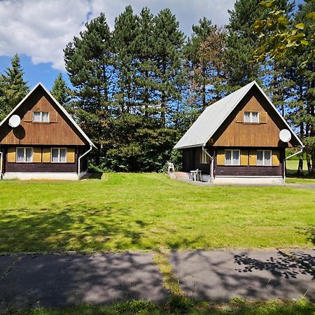 Bungalovy Roznov Roznov pod Radhostem Exterior foto